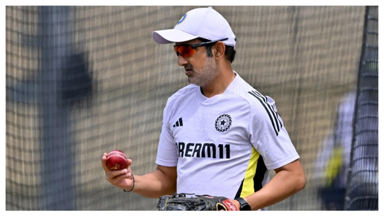 Ravi Shastri shares advice for India coach Gautam Gambhir ahead of BGT opener Photograph:(AFP) 