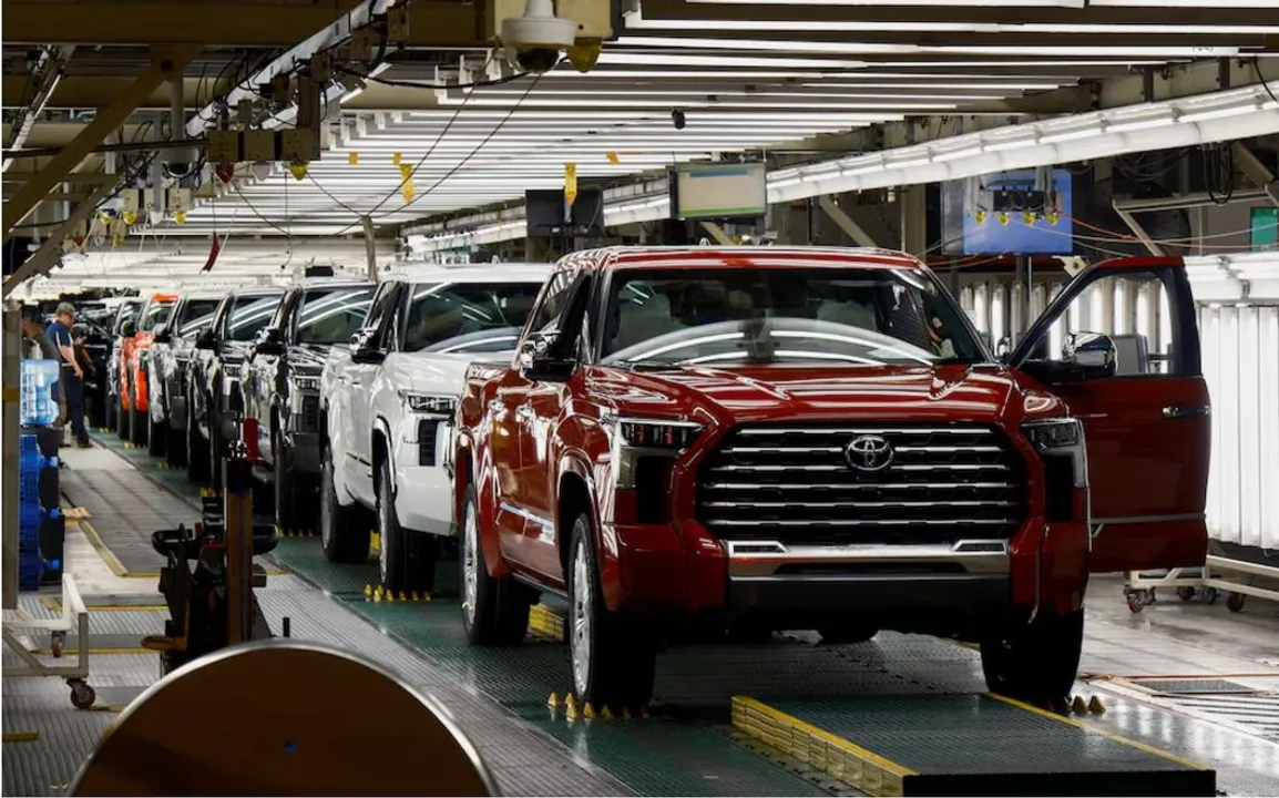  Toyota's global production declines for ninth straight month in October   Photograph:(Reuters) 