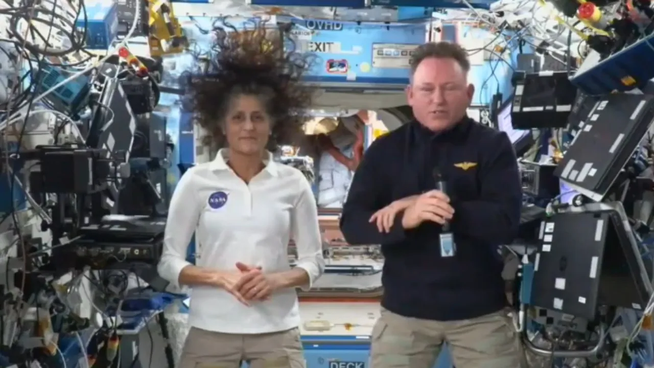  Sunita Williams and Butch Wilmore Photograph:(Others) 
