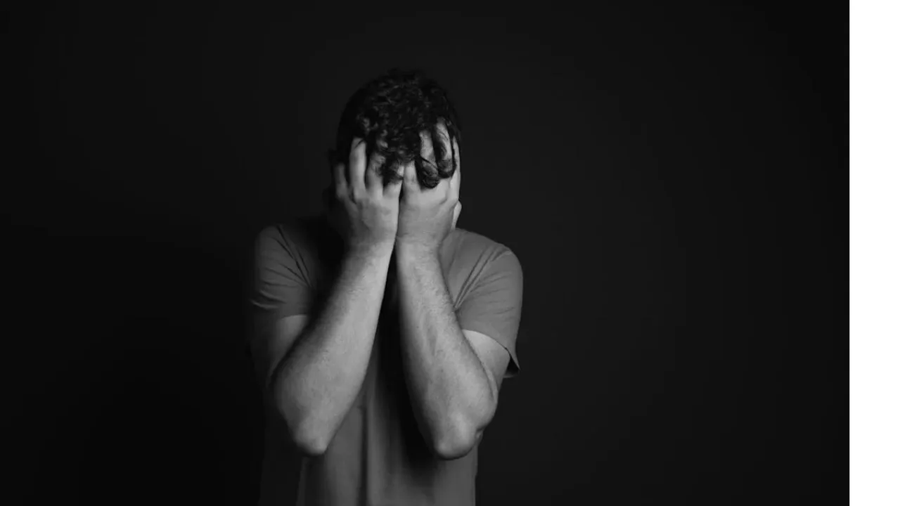  Man dies by suicide, tags Musk & Trump in last post, accuses wife of harassment  Photograph:(Others) 