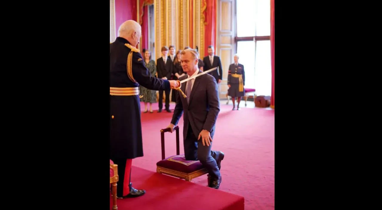  Christopher Nolan reveals King told him and wife that he liked Oppenheimer Photograph:(X) 