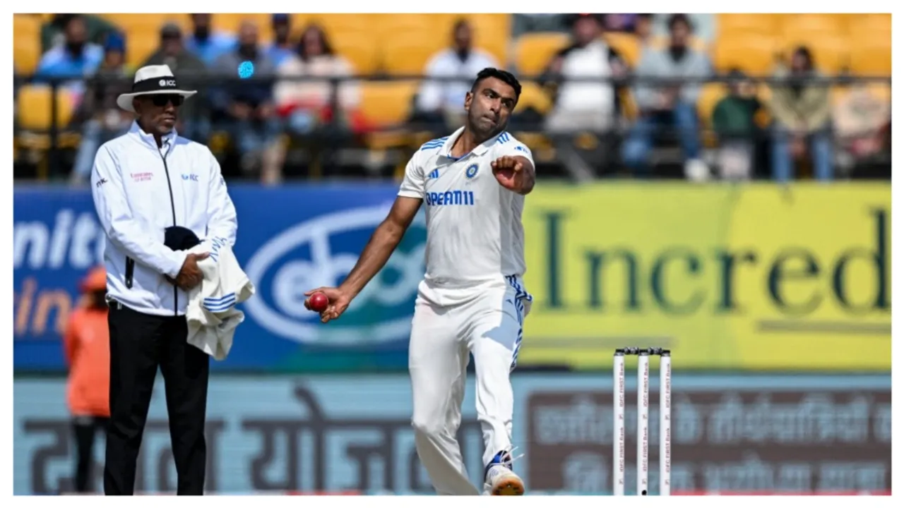  Kapil left disappointed with Ashwin's retirement, says he deserves 'respect' Photograph:(AFP) 