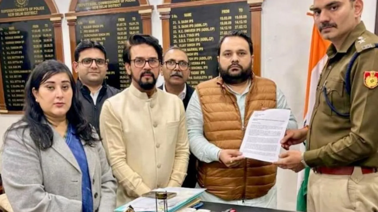  The BJP MPs shared a video of the incident calling Rahul Gandhi "arrogant".  Photograph:(Others) 