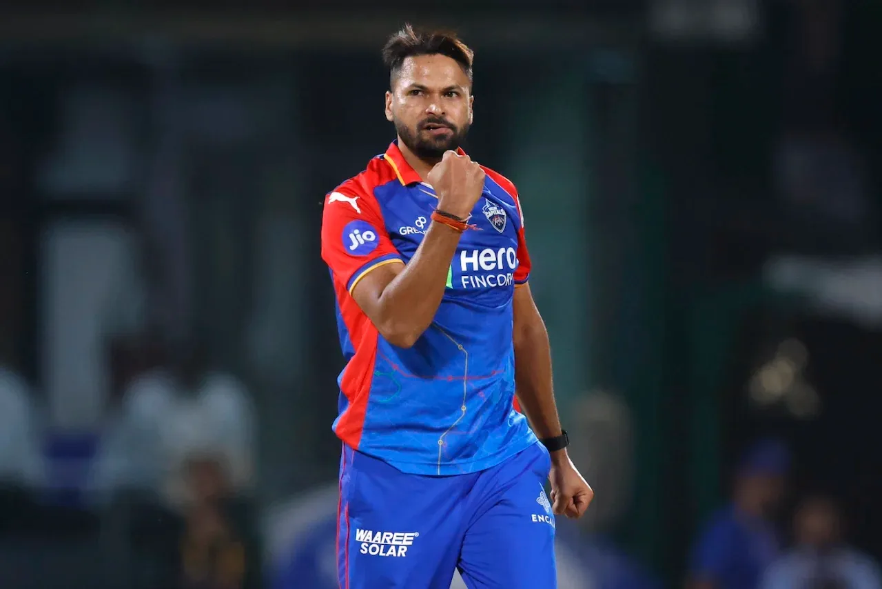 Uncapped Bengal players in the IPL 2025 Auction - Mukesh Kumar - sportzpoint.com