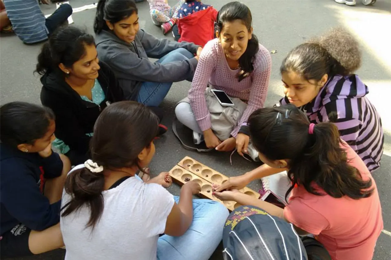 Five entrepreneurs popularizing traditional and sustainable games
