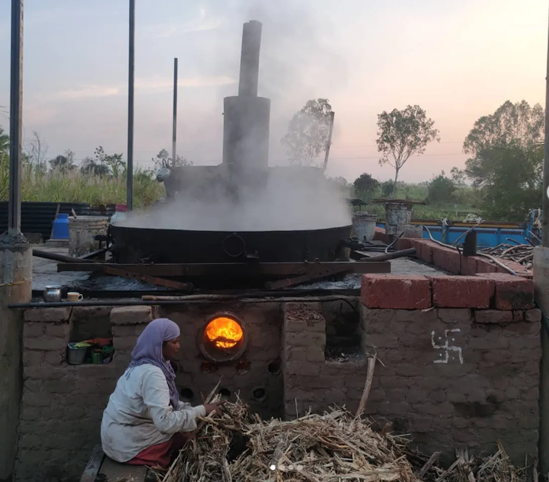 jaggery being made from sugarcane soil aroma