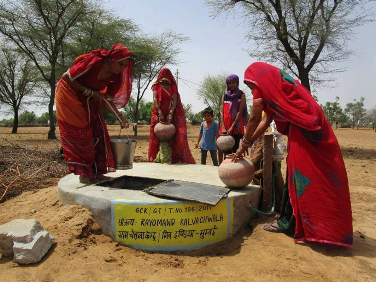 How 1,000 women around Sambhar Salt Lake are conserving water & practising organic farming