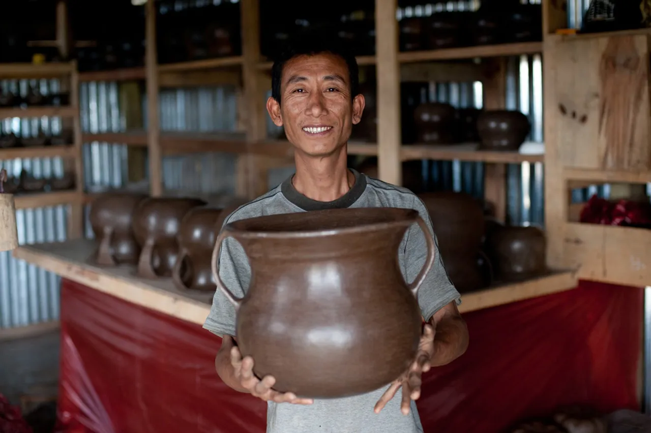 Longpi or Nungbi pottery is made using clay and serpentinite stone