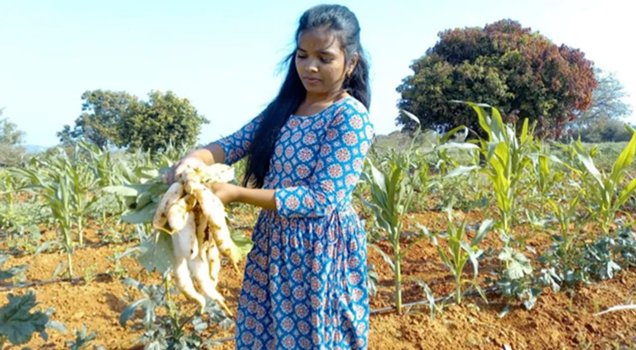 seven women farmers roja