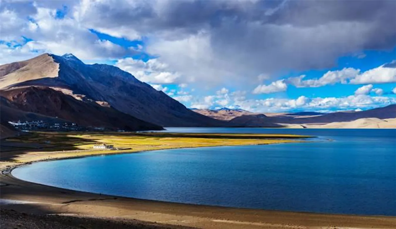 Tso Moriri Lake in Ladakh.  It is 4,522 meters above sea level. Pic: Tanay Kibe 