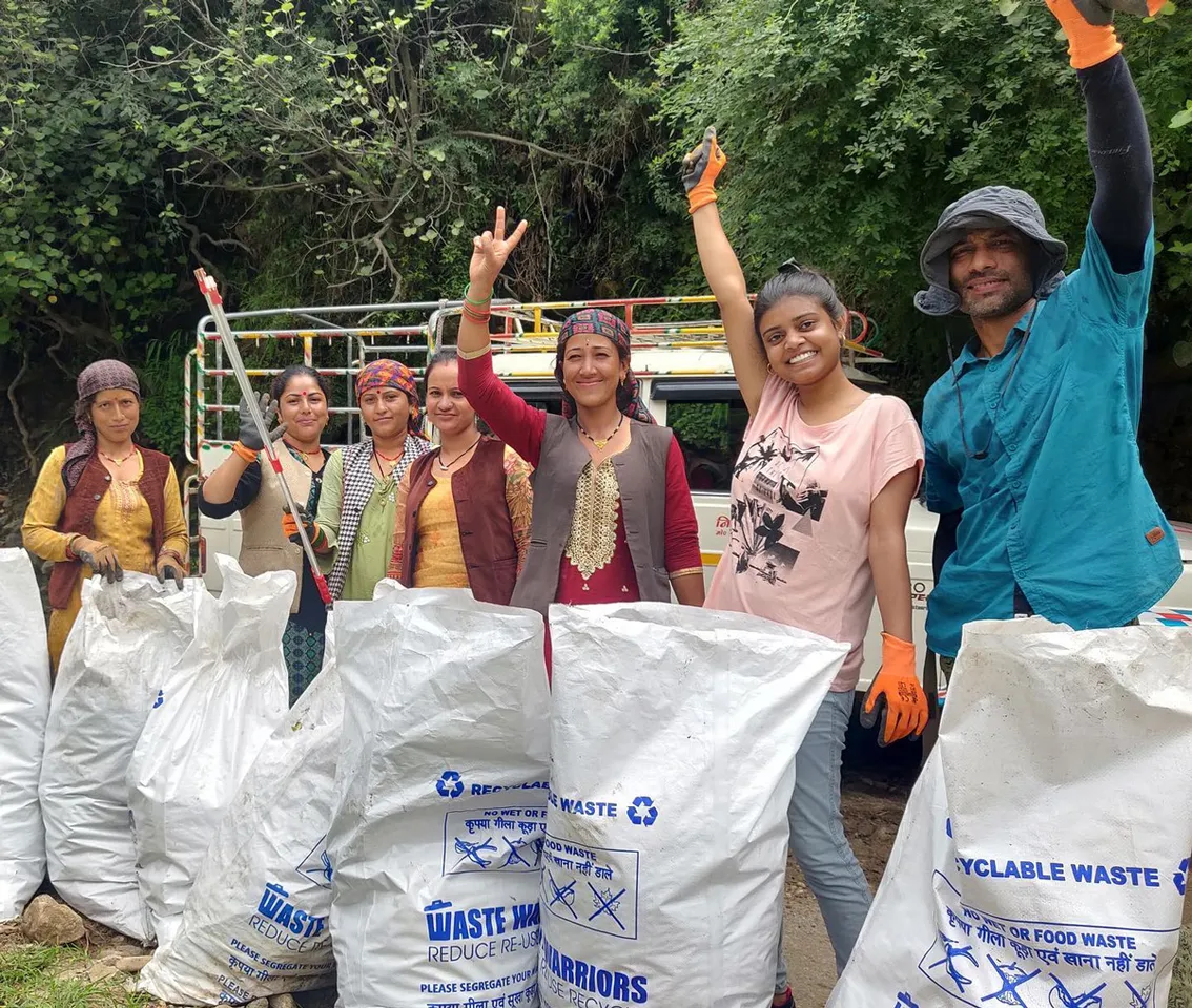 Volunteers of Waste Warriors after a clean-up drive. 