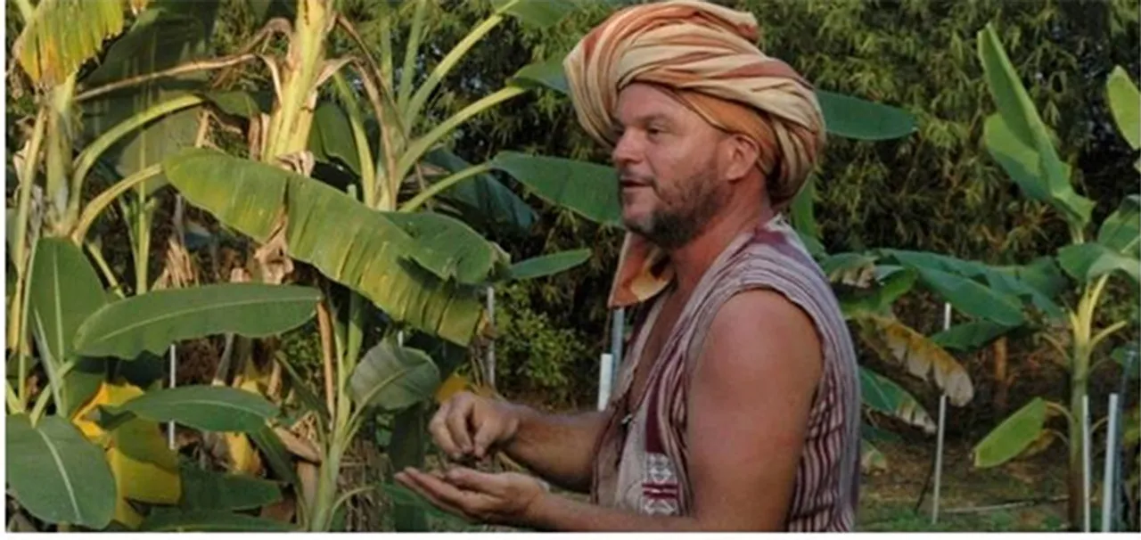 Krishna McKenzie: Auroville’s British musician-farmer with a food forest & organic café