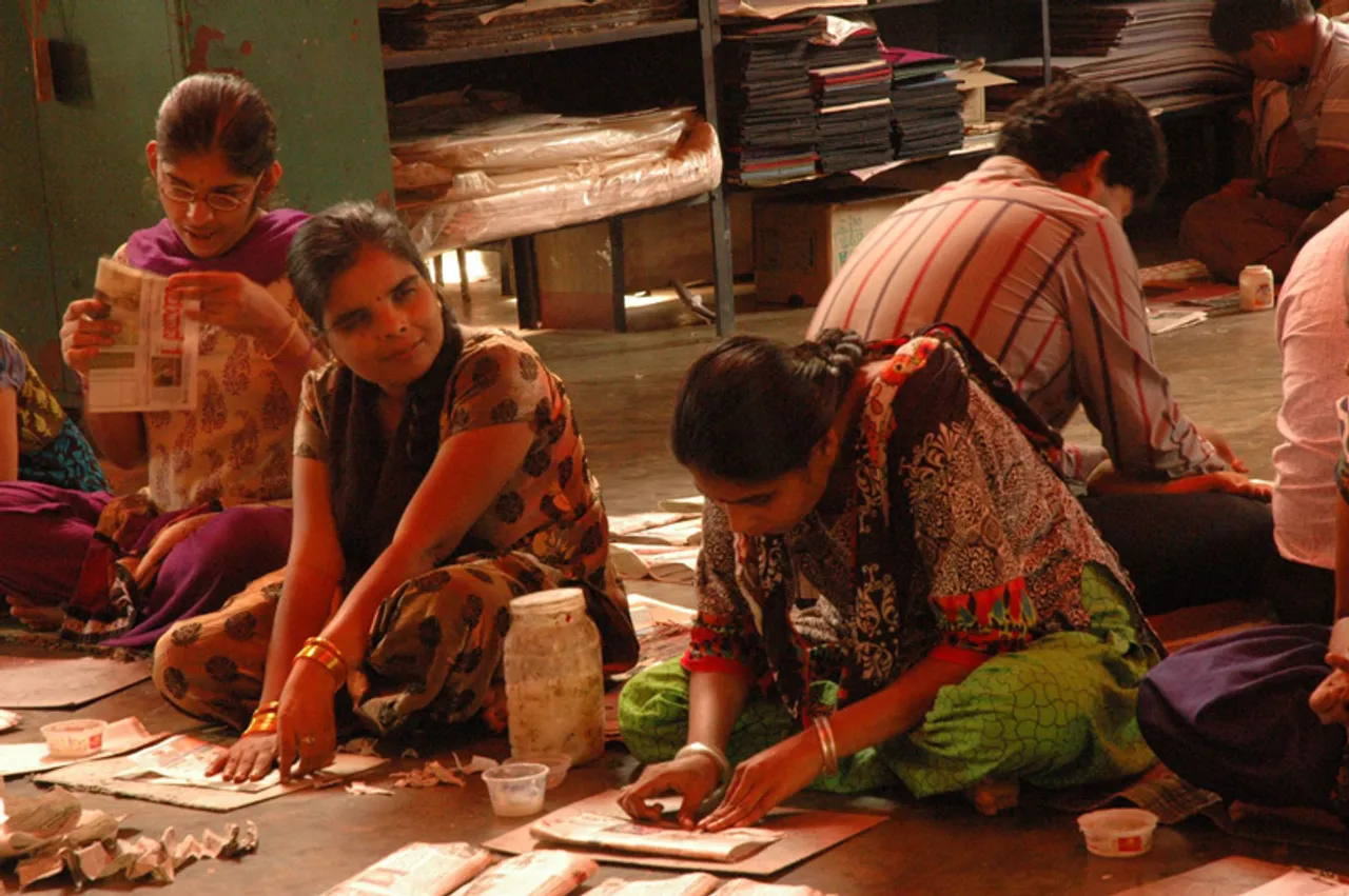 Karnataka: Clinical psychologist couple empowers differently-abled people to make ecofriendly handicrafts & earn income