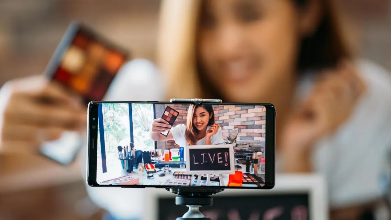 “Live commerce videos do the job of long product description pages”: Myntra's Achint Setia