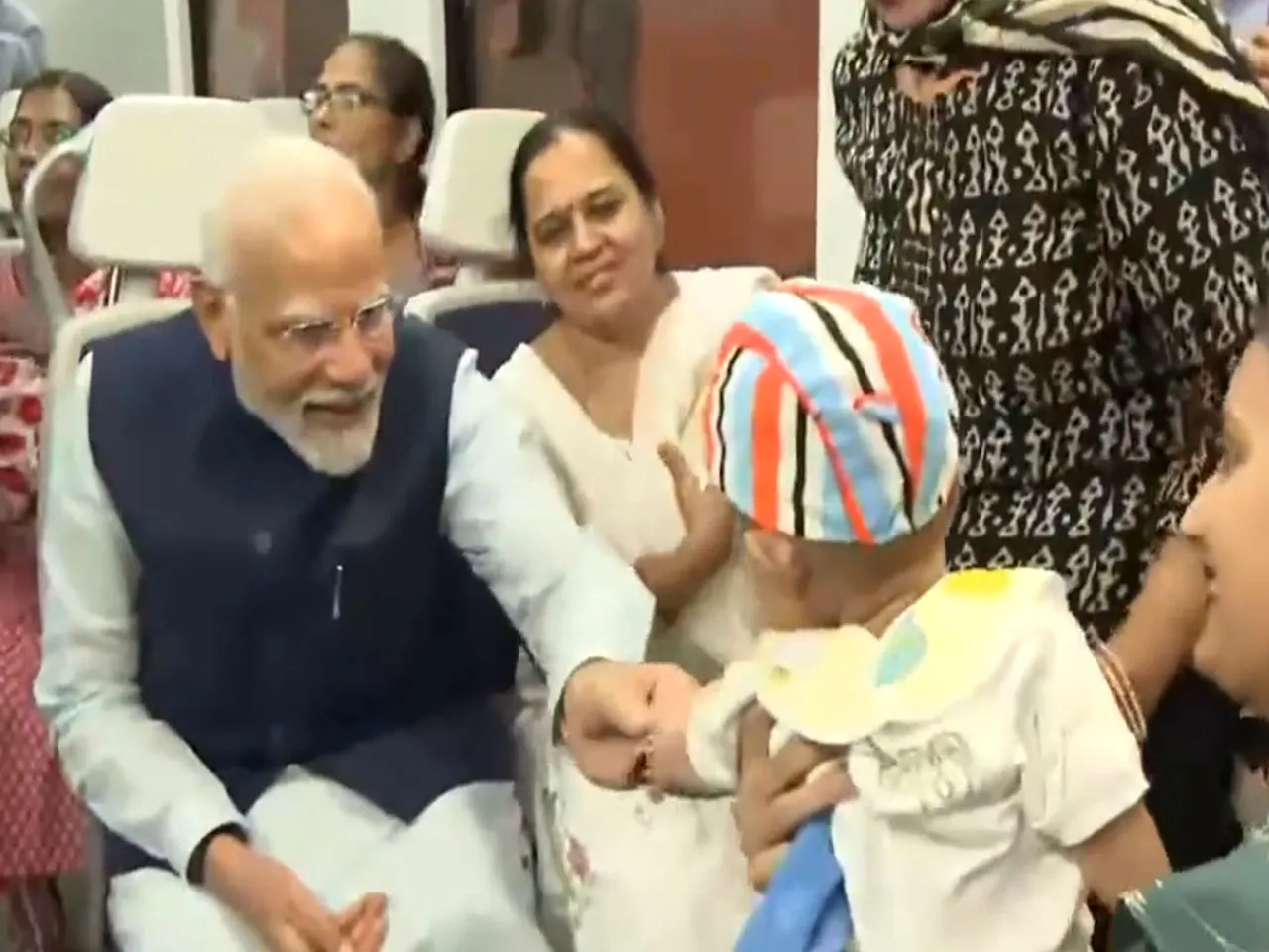modi metro.jpg