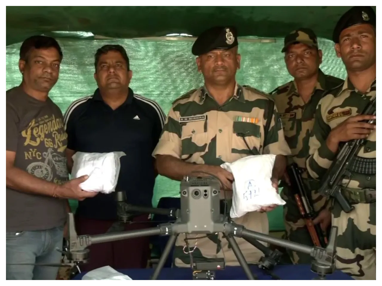 BSF : পাকিস্তানের ষড়যন্ত্র বানচাল করে দিল ভারত