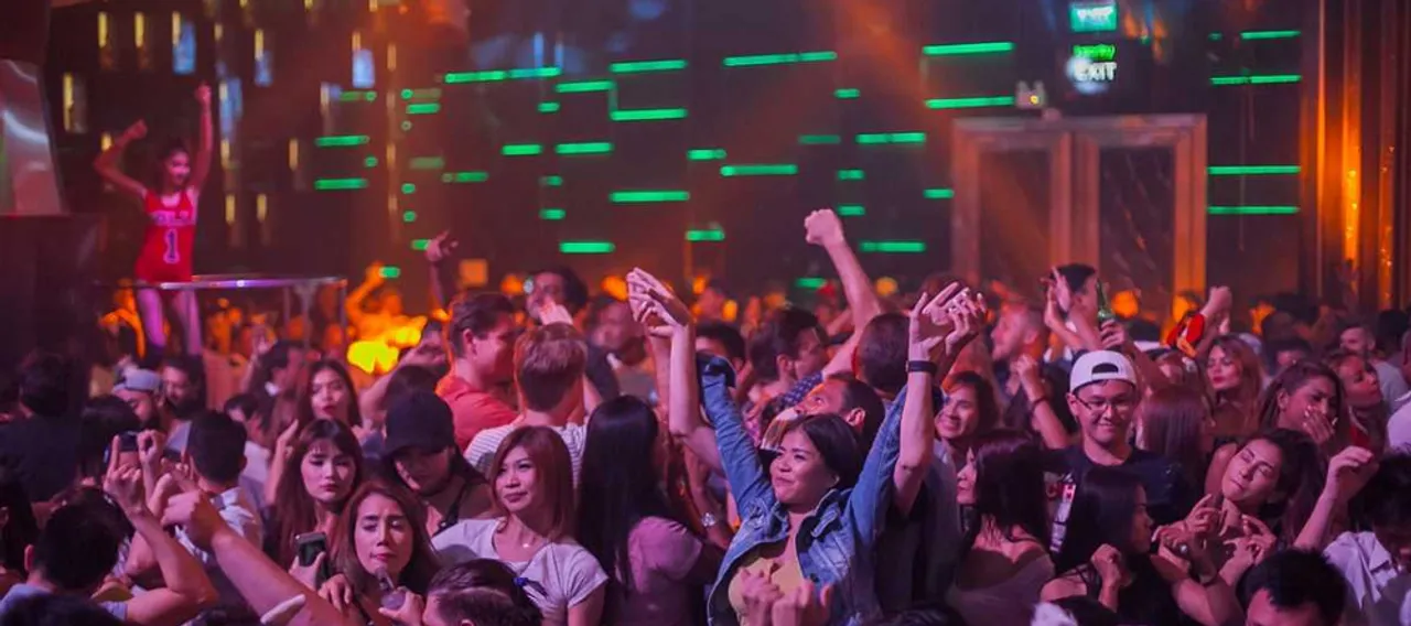 nightlife-in-india1