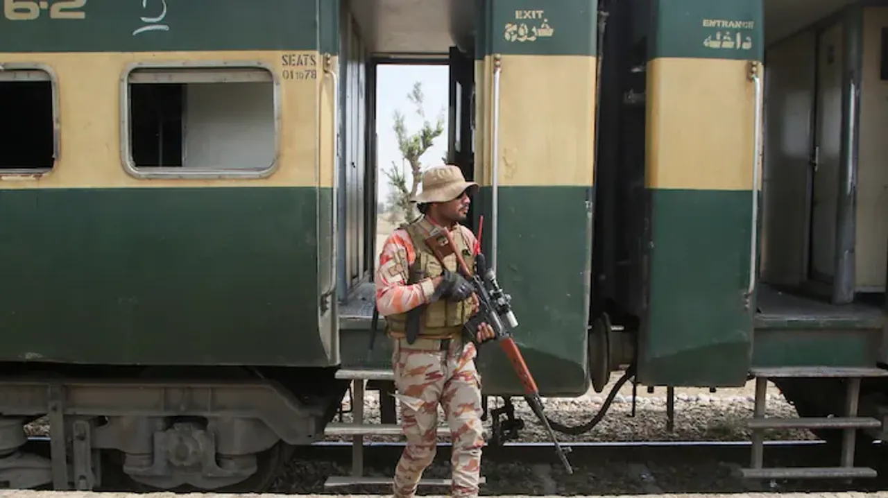 pakistan-train-hijack-120327471-16x9_0