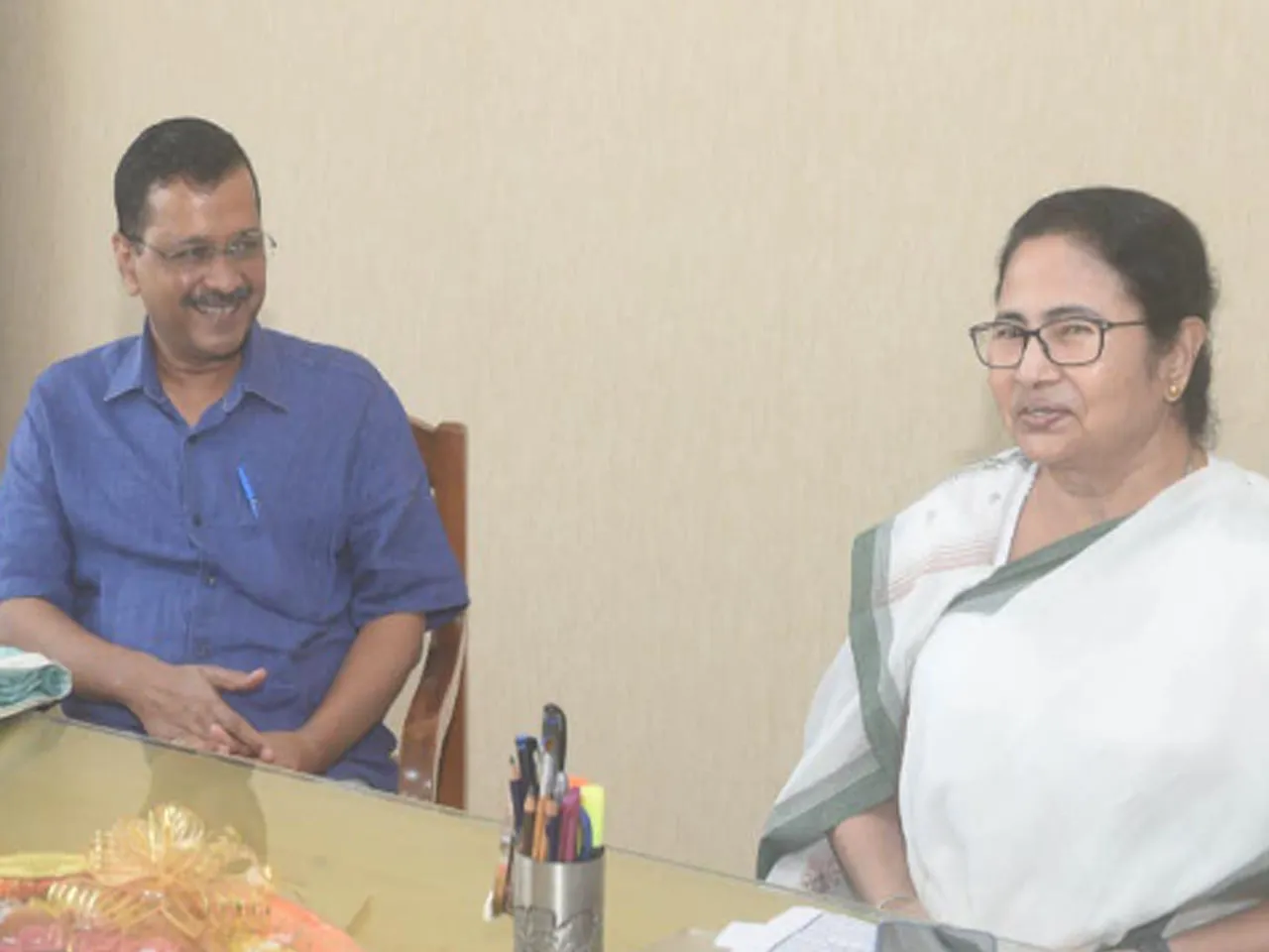 'মমতা দিদিকে ধন্যবাদ', বিশেষ টুইট আরেক মুখ্যমন্ত্রীর