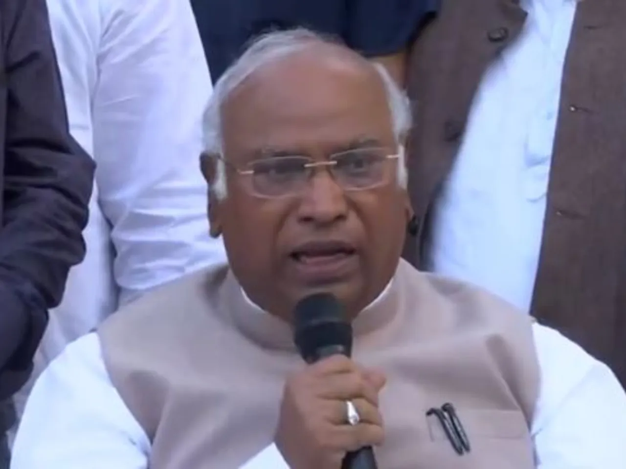 mallikarjun kharge editted.jpg