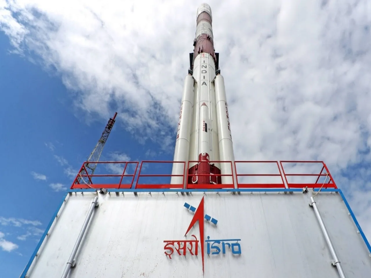 সূর্যের আরও কাছে ভারত, নতুন রেকর্ড গড়ার পথে ISRO