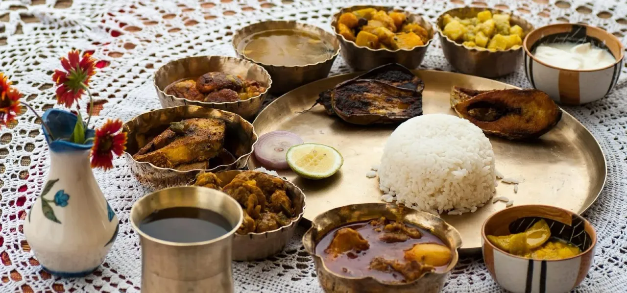 Bengali-Food-1600x747