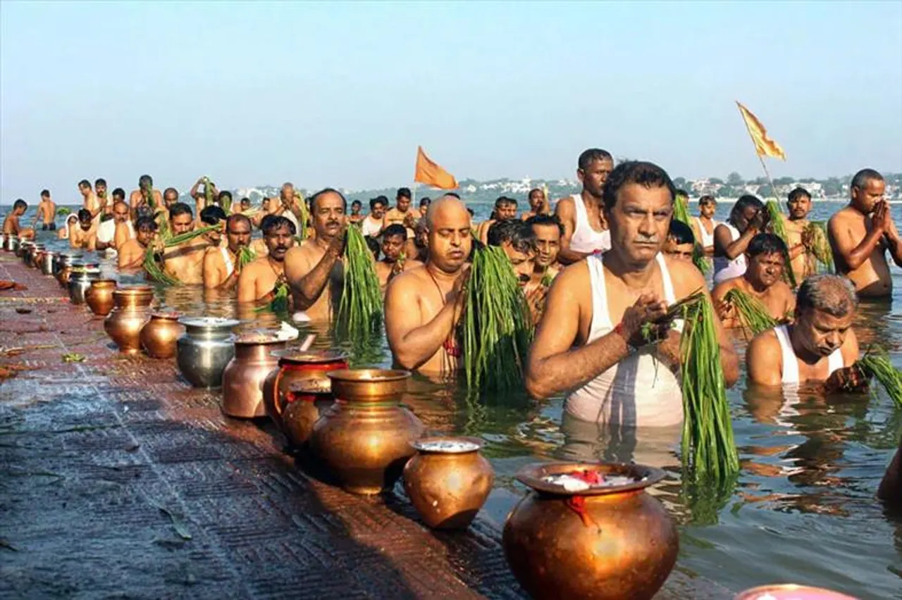 কোন তিথিতে কোন শ্রাদ্ধ পড়ছে জেনে নিন