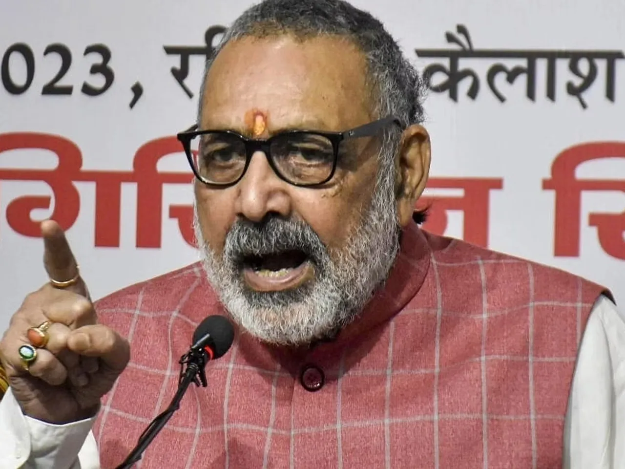 Banerjee Wants Bengal To Become Pakistan: Union Min Giriraj Singh