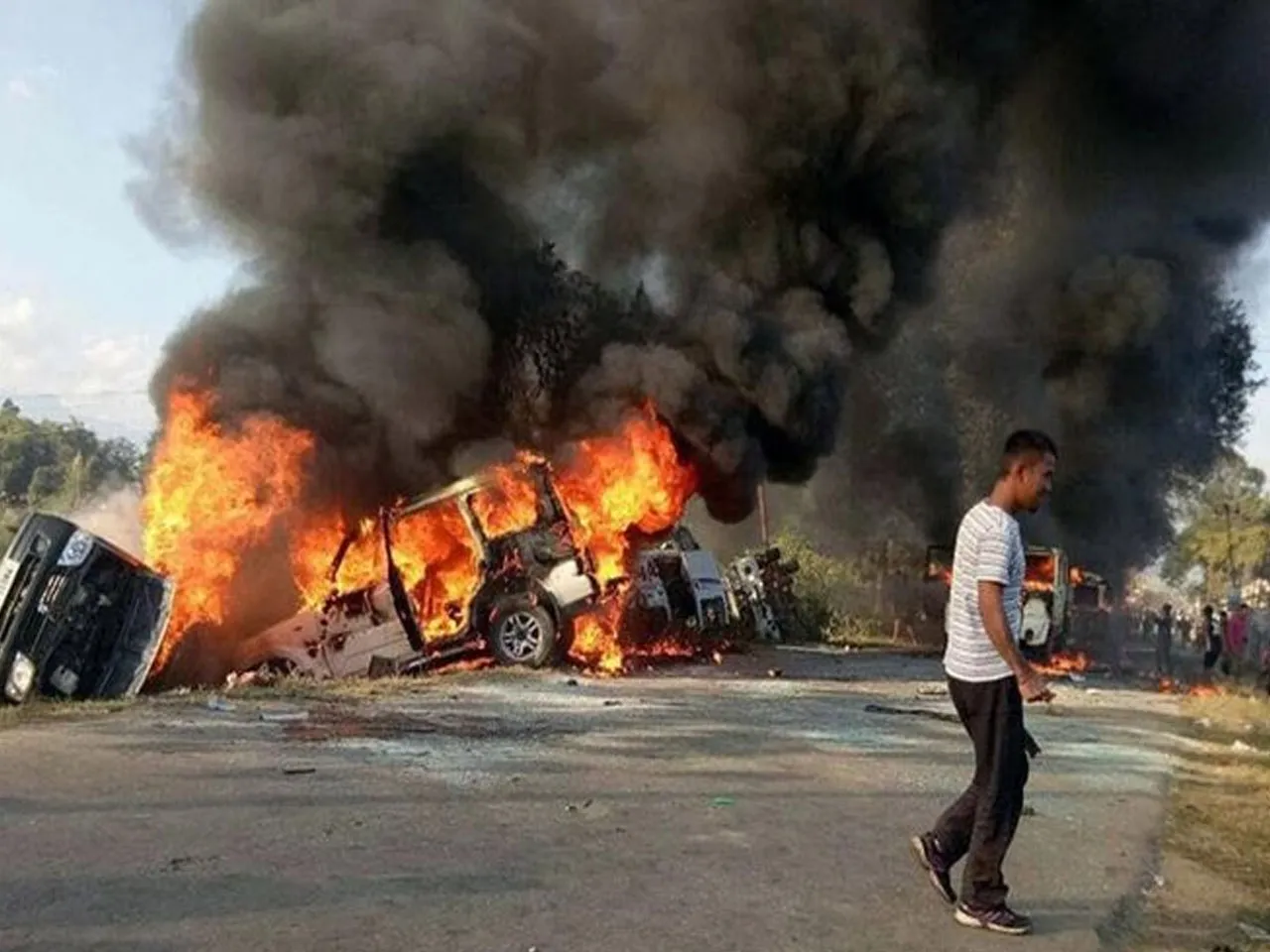 Manipur: Govt completely failed to curb violence, Should Biren singh resign