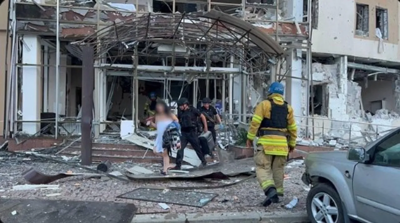 Hotel attack, fire, screams, tears, 16 injured