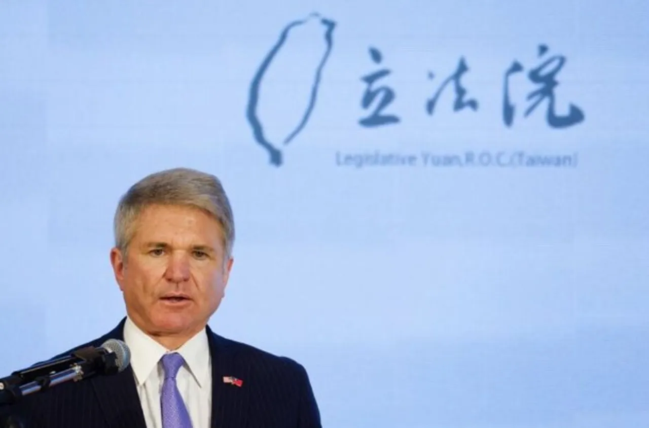 U.S. lawmaker pledges to train Taiwan