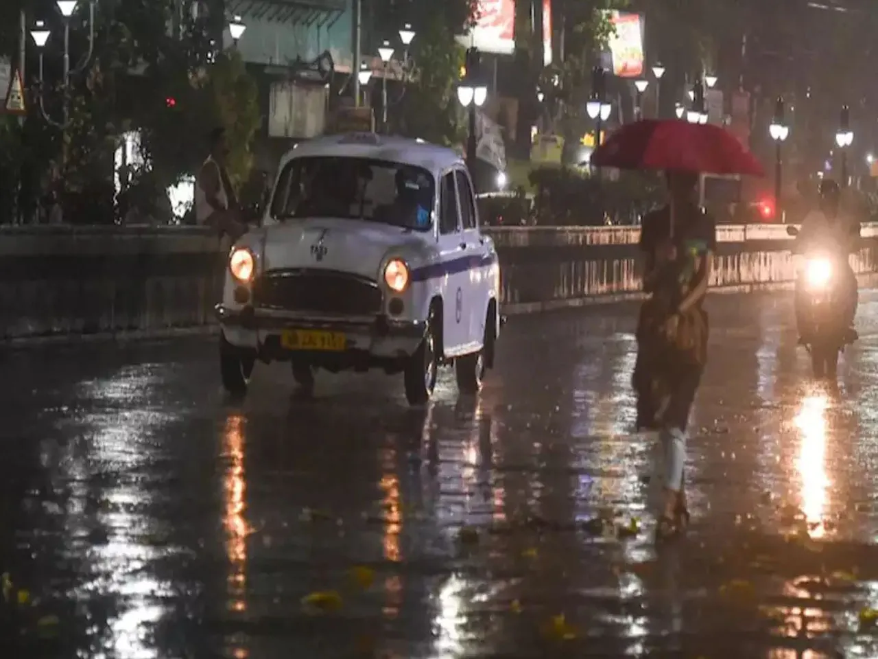 Breaking: Thunderstorms likely to happen in West Bengal
