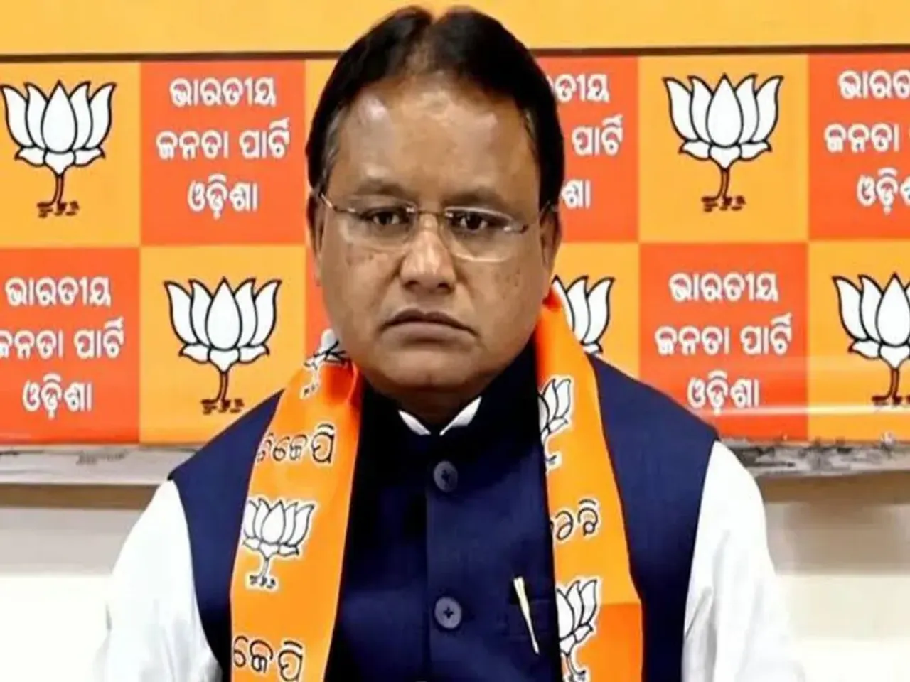  Mohan Charan Manjhi 