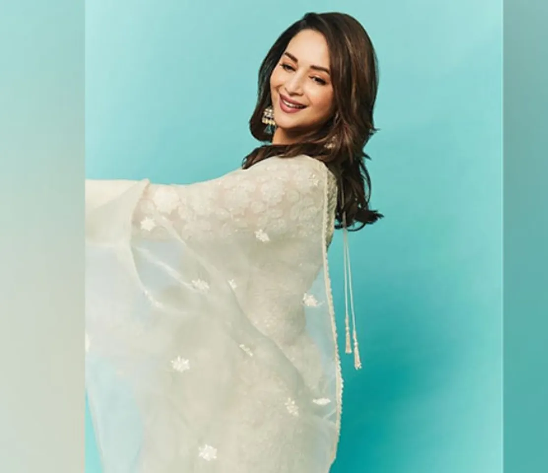 IFFI 2023: Madhuri Dixit wins everyone's heart!