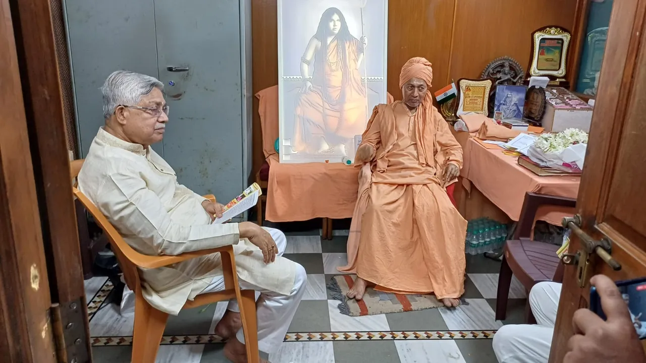 Land Minister of Bangladesh visited Bharat Sevasram Sangha in Kolkata