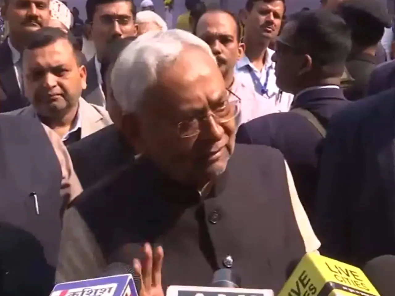 'India' Alliance breaking down, another big minister resigns! Nitish Kumar commented