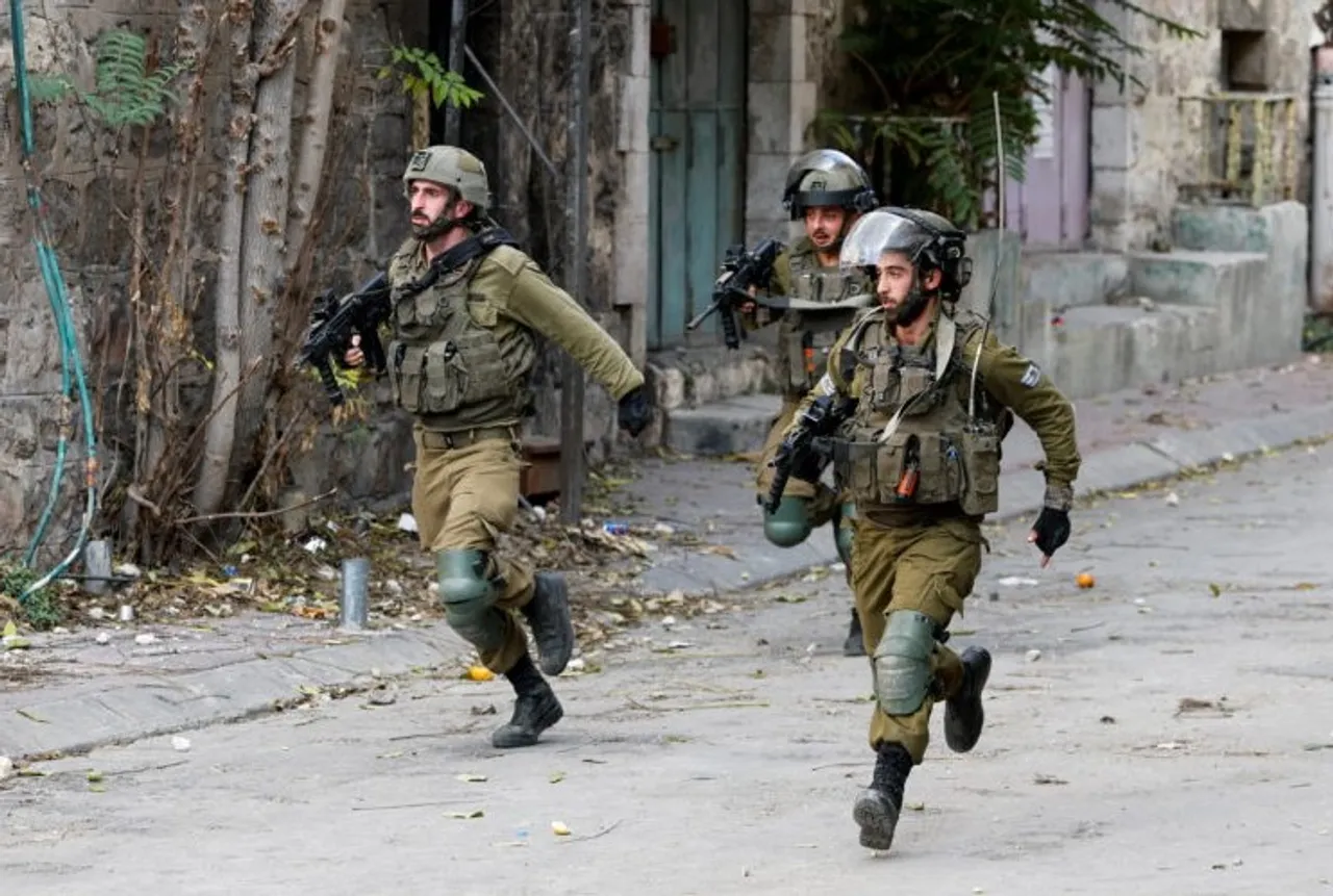 Teenager Shot Dead by Israeli Forces