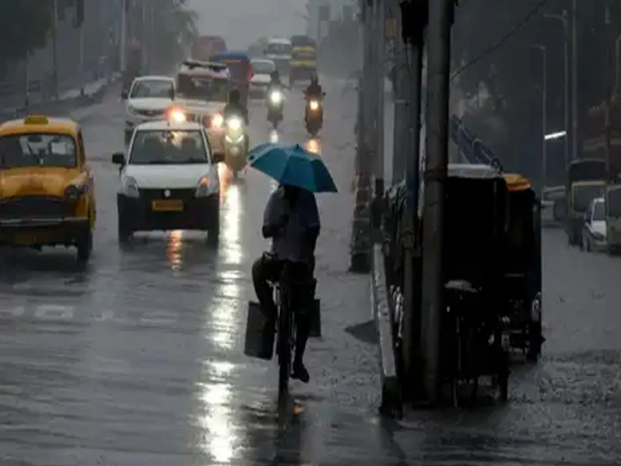 kolkata rain.jpg