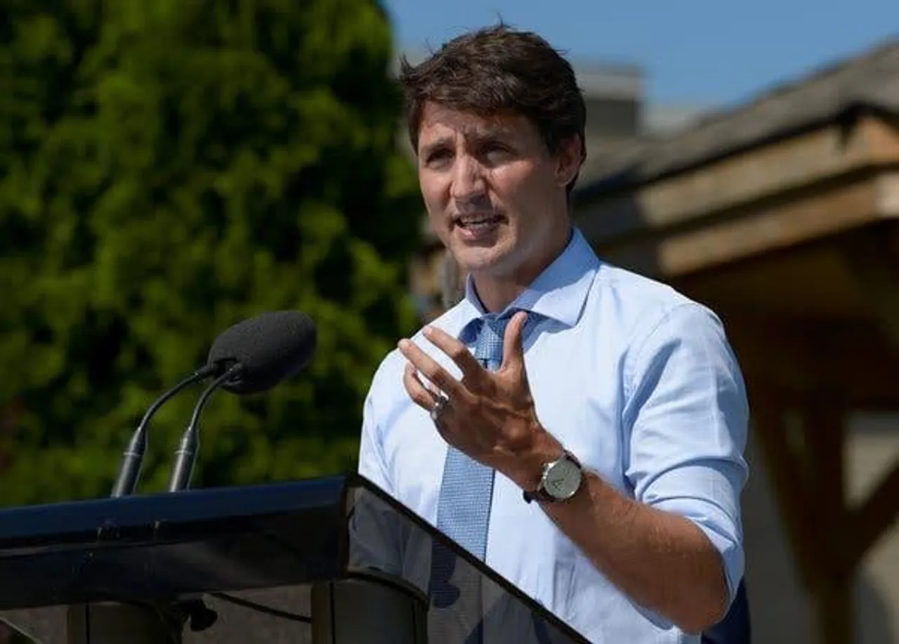 CANADIANS SHARPLY And EVENLY DIVIDED OVER TRUDEAU'S PANDEMIC PERFORMANCE....Poll Suggests