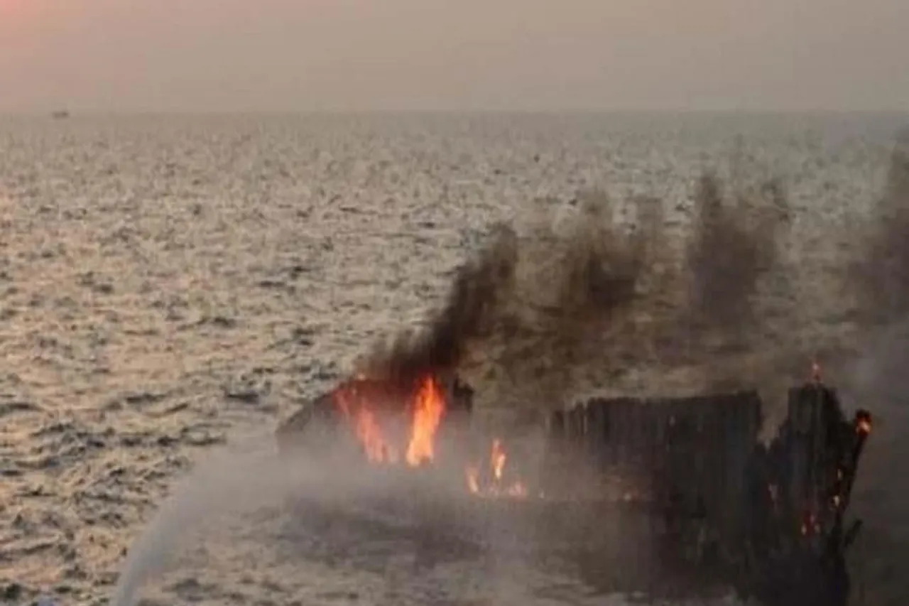 Speedboat catches fire in mid-sea, 20 dead