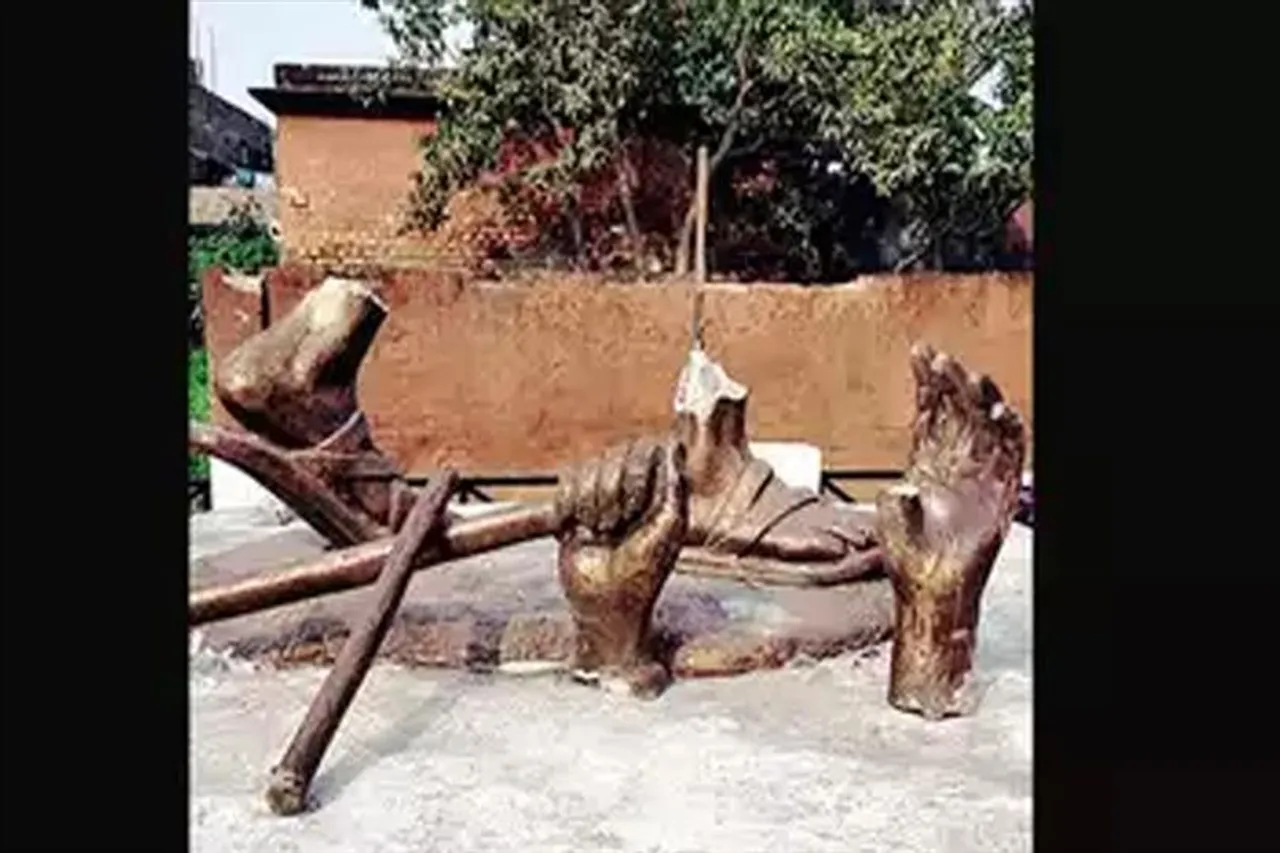Mahatma Gandhi's statue vandalised in Bihar