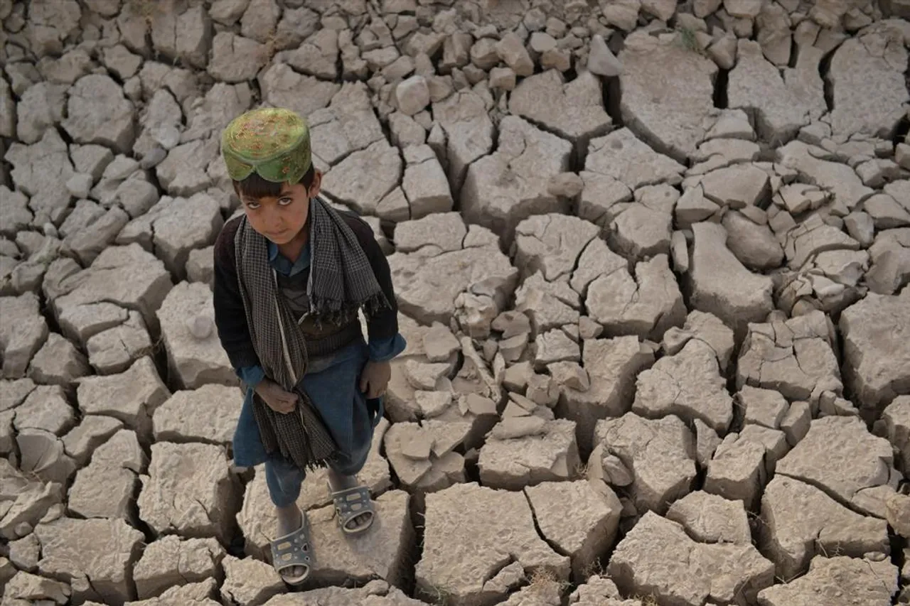 AFGHANISTAN'S CLIMATE CHANGE EXACERBATING POVERTY AS HUMANITARIAN CRISIS LOOMS