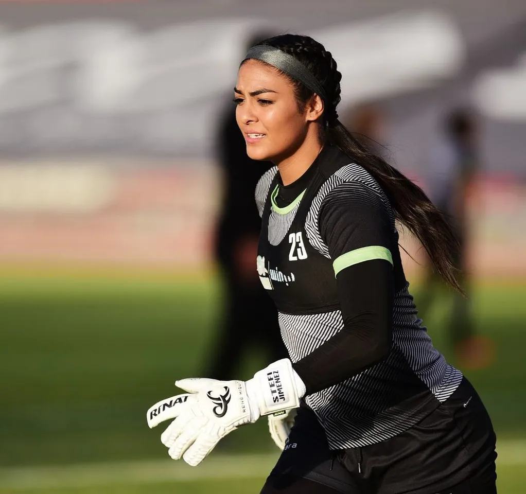 She is a hot international goalkeeper