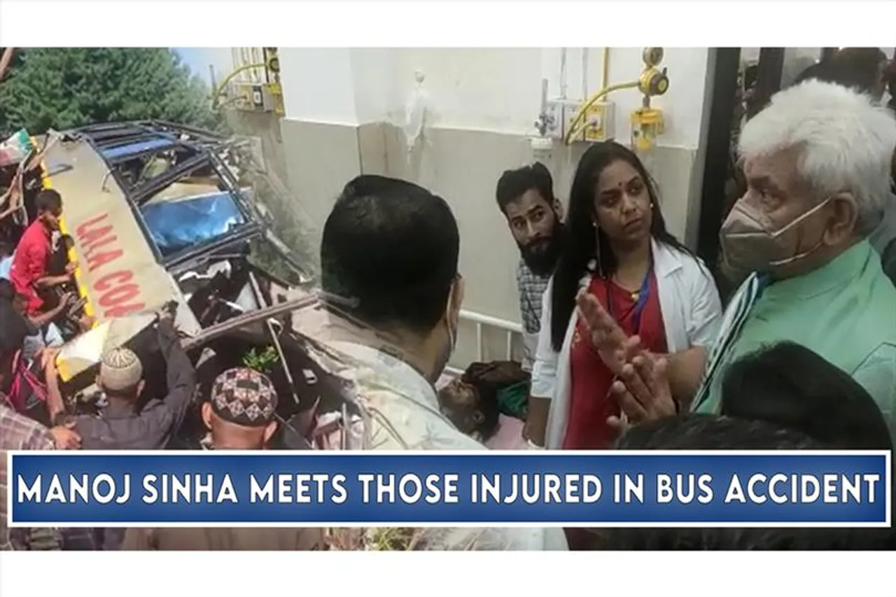 Poonch: Manoj Sinha meets those injured in bus accident