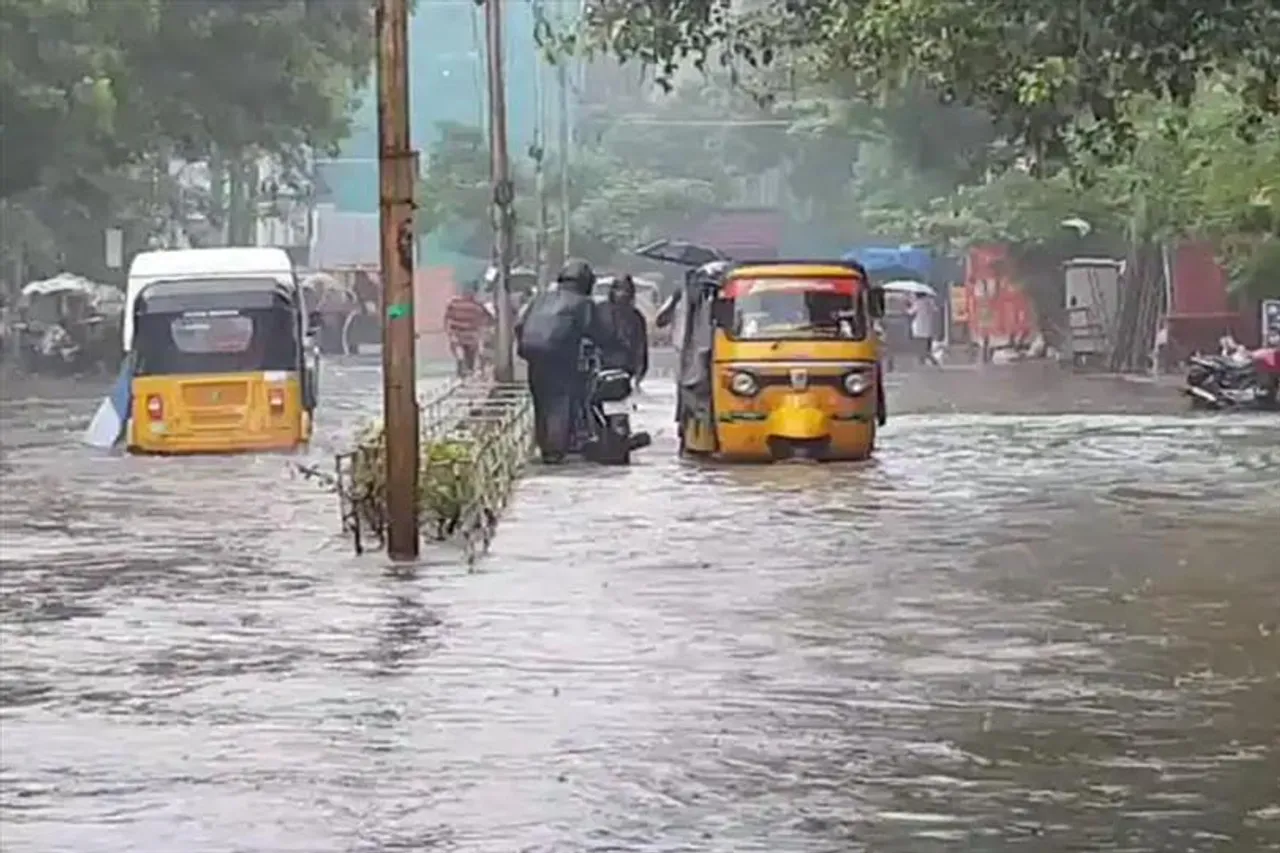 View of heavy rains, CM announces a holiday today for all schools & colleges