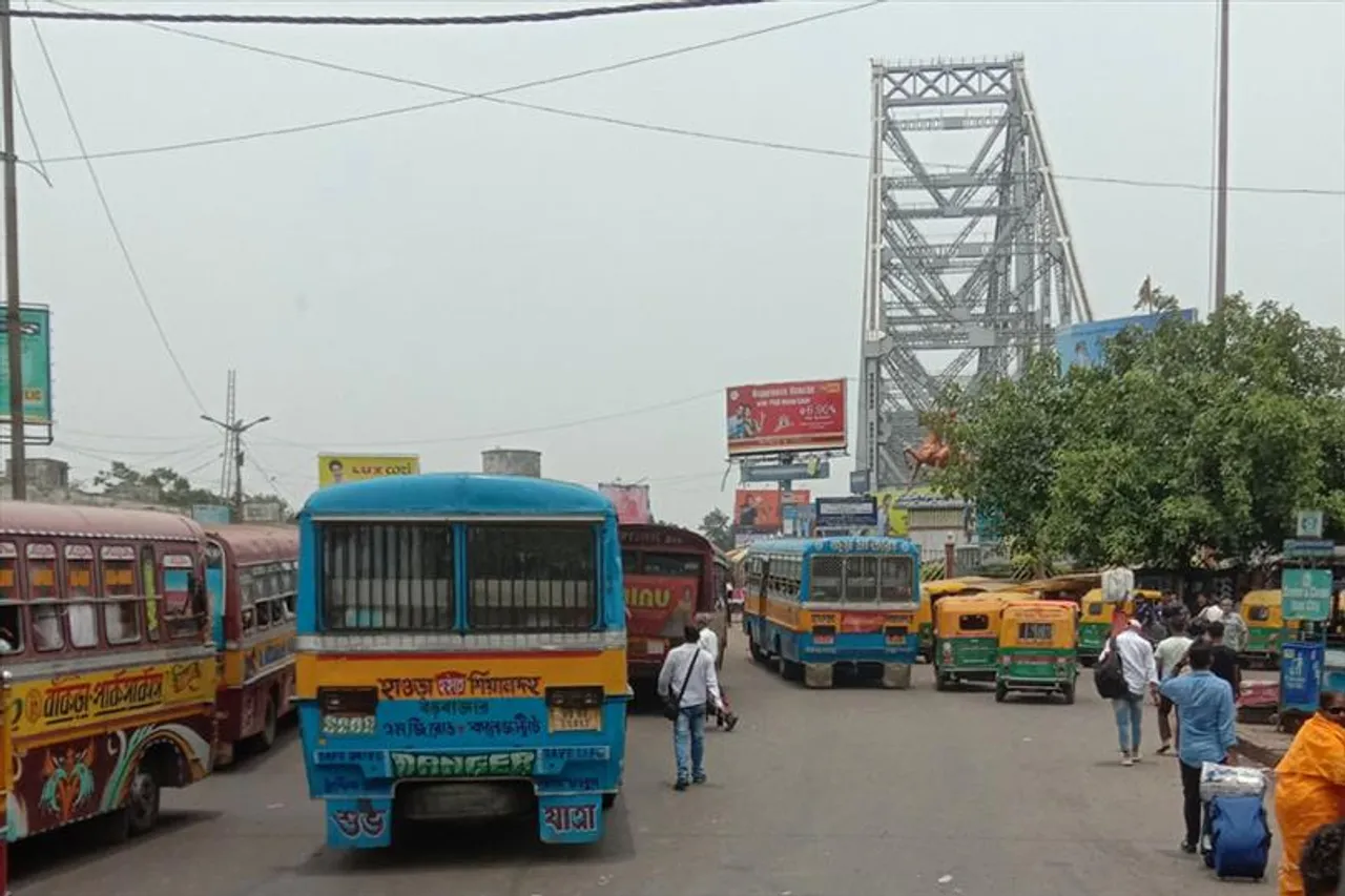 Accident at Howrah bus stand