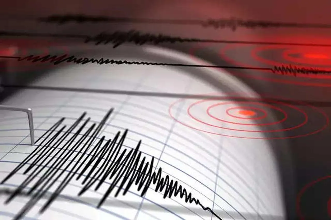 An strong earthquake hits Bangladesh, now 5.6