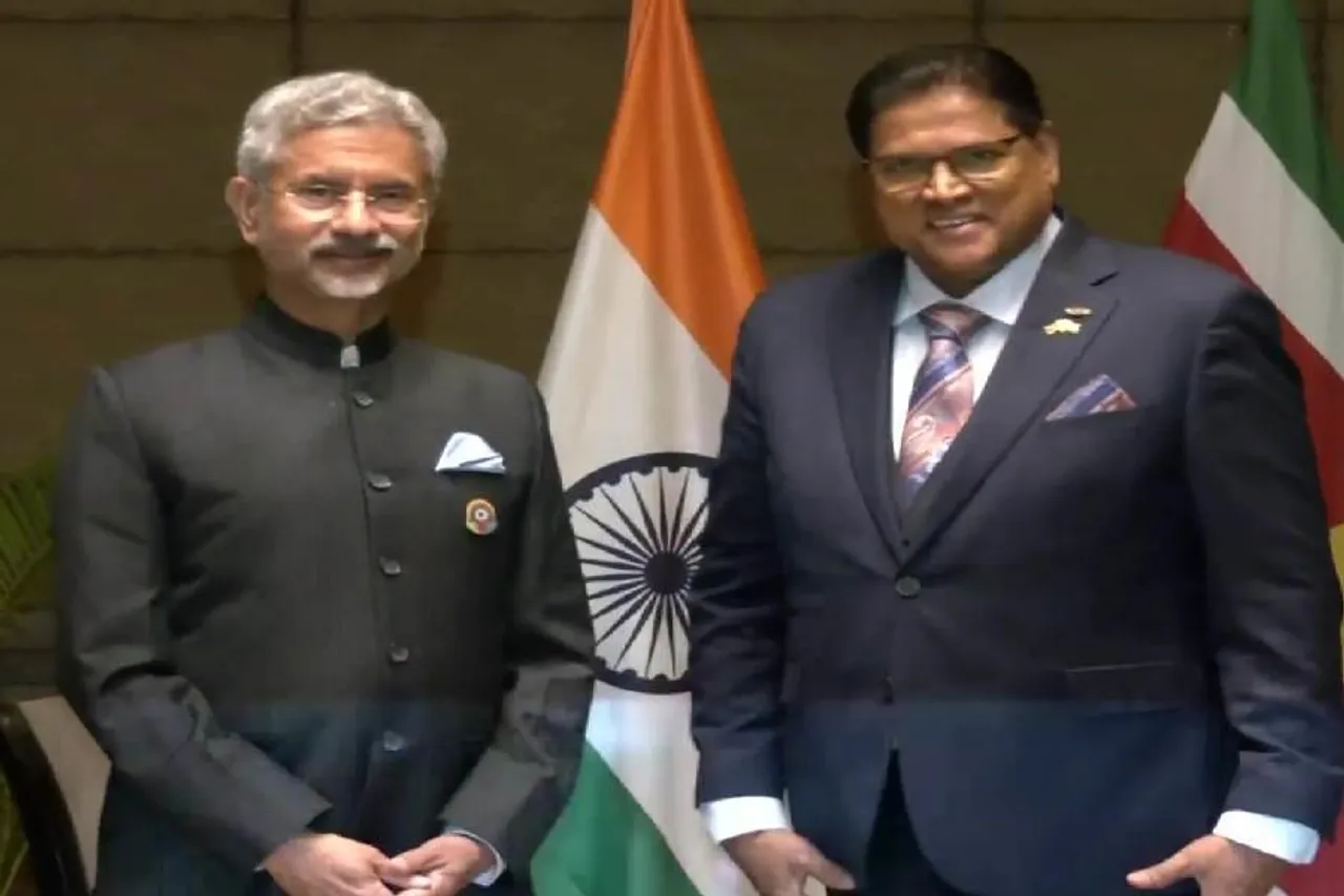 Jaishankar held a meeting with the President of Suriname