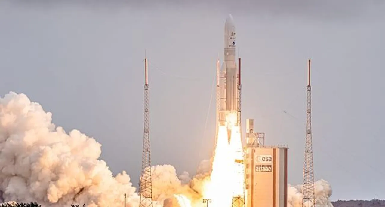 WORLD'S MOST POWERFUL TELESCOPE 🔭 BLASTS OFF INTO SPACE ON QUEST TO UNCOVER UNIVERSE'S MYSTERIES