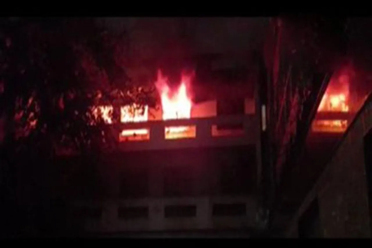 Mathura: Massive fire breaks out at hotel, two employees dead